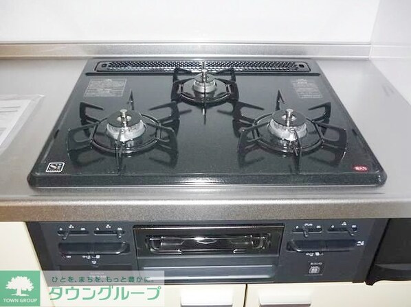 ナリトモ宮崎Bの物件内観写真